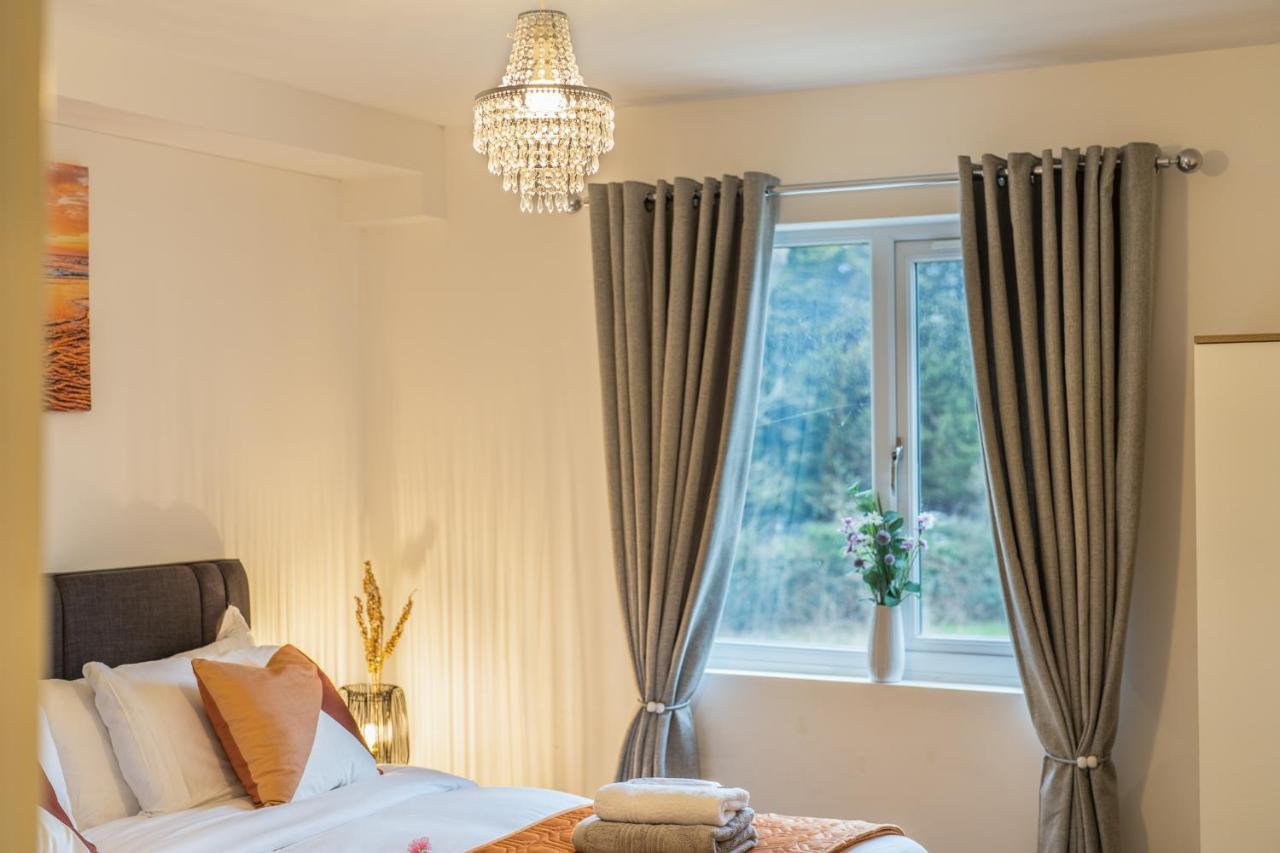 Ashview 2 - Heathrow - Thorpe Park - Free Parking Appartement Staines-upon-Thames